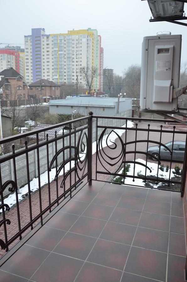 Home Comfort Livoberezhna Iec Kiev Exterior photo